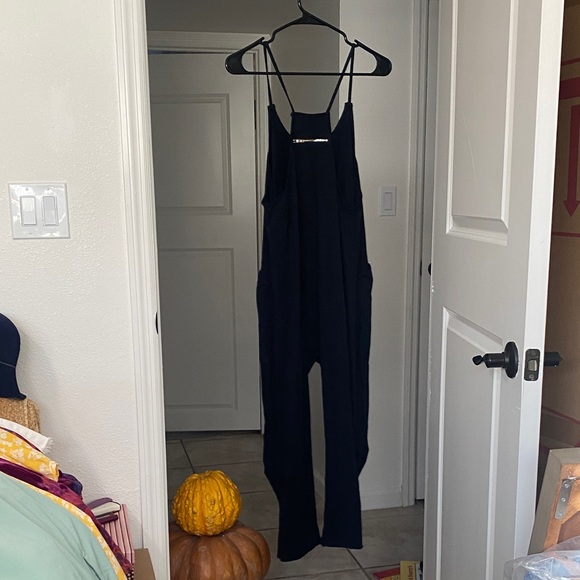 🌼 Cozy Black Jumpsuit XS Free People Hot Shot Style - Picture 5 of 6